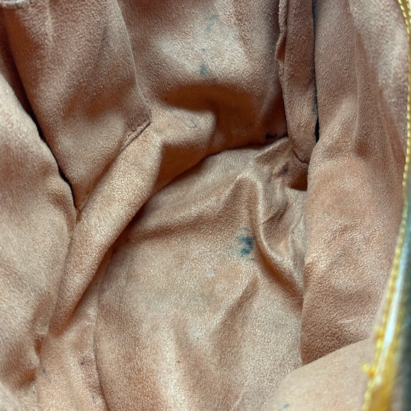 Amazon Tan Textured Tote Bag - Picture 13 of 16